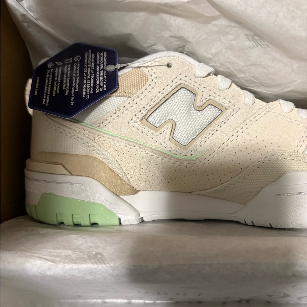 NEW BALANCE 550 - Picture 10 of 13